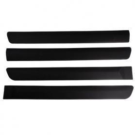 Молдинги по кузову 