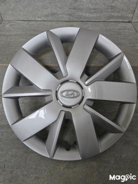 Колпаки на колесные диски Штатные R14 светлые 8450100999. Оригинал.