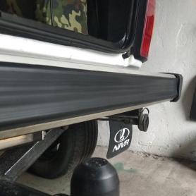 Отбойник — накладка «Переднего» и 